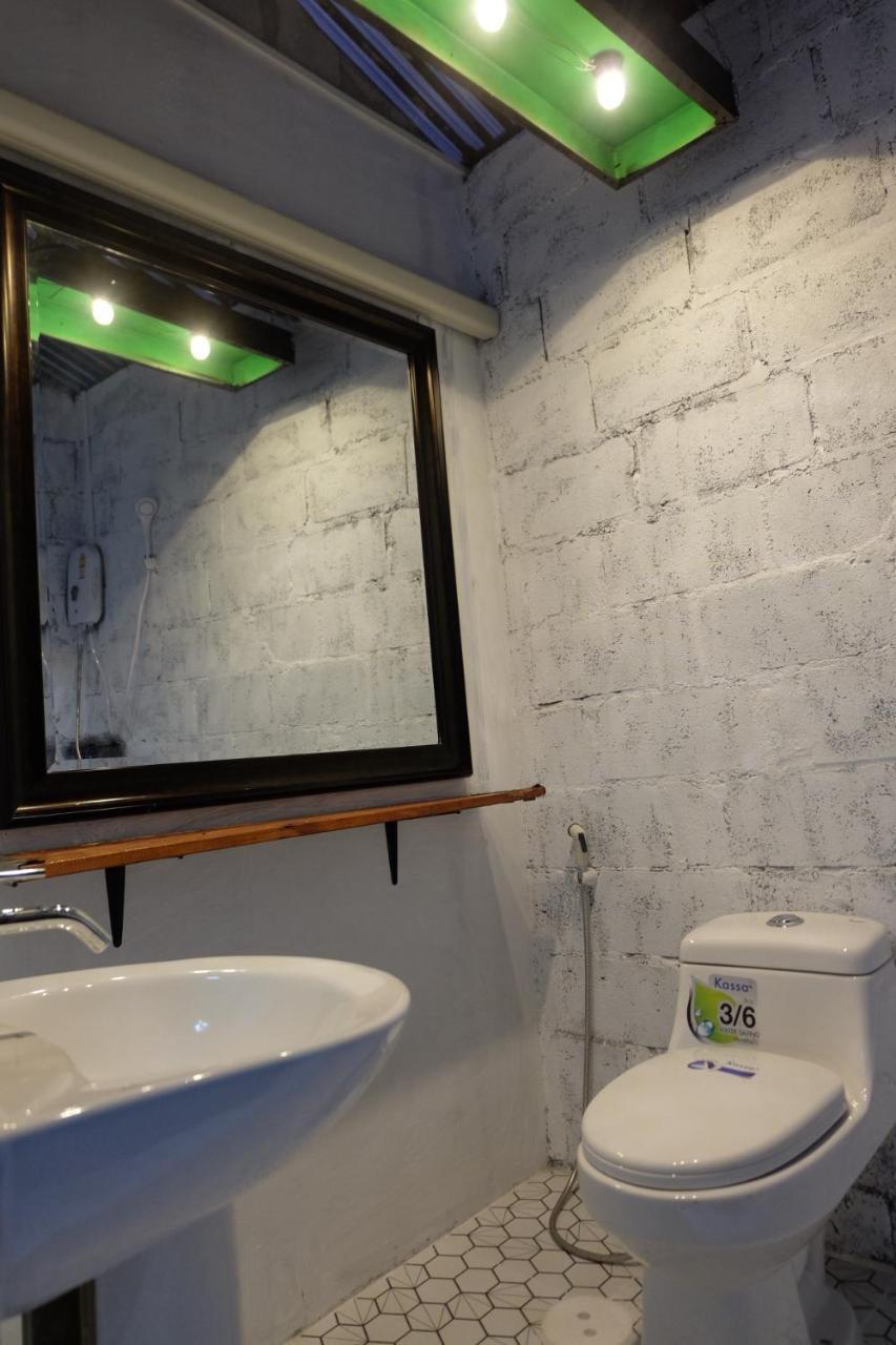 Florentino Hostel Районг Екстер'єр фото